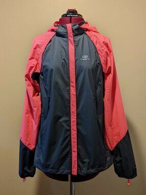 🏃‍♀️ Kalenji Convertible Runner Windbreaker Jacket (S/M) – Pink & Gray